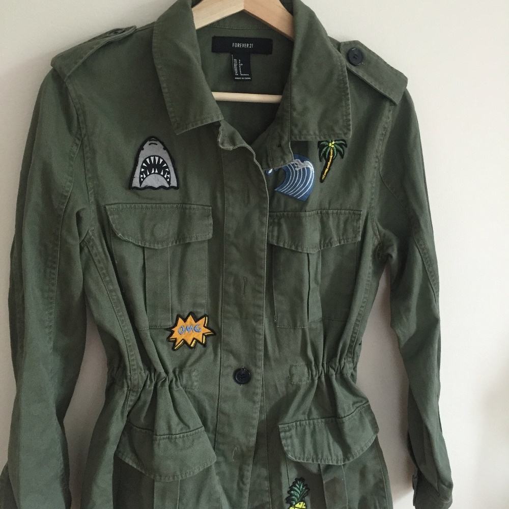 Forever 21 Utility Drawstring Jacket With Patches - image 4